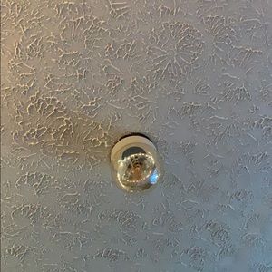 Meet your Posher, Saderiah